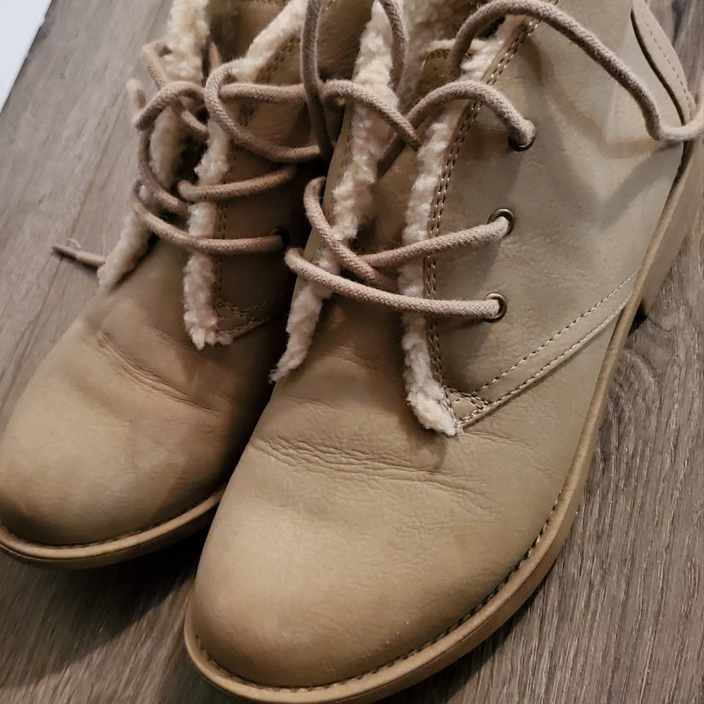 Cute Ankle boots!